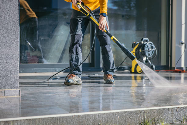 Best Roof Pressure Washing  in Burlington, CO